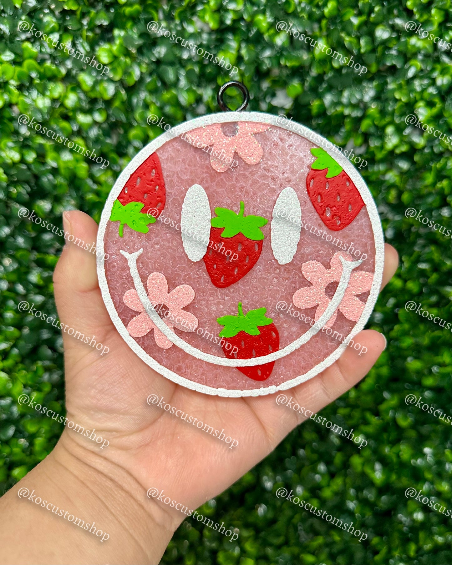 Strawberry Smiley Freshie